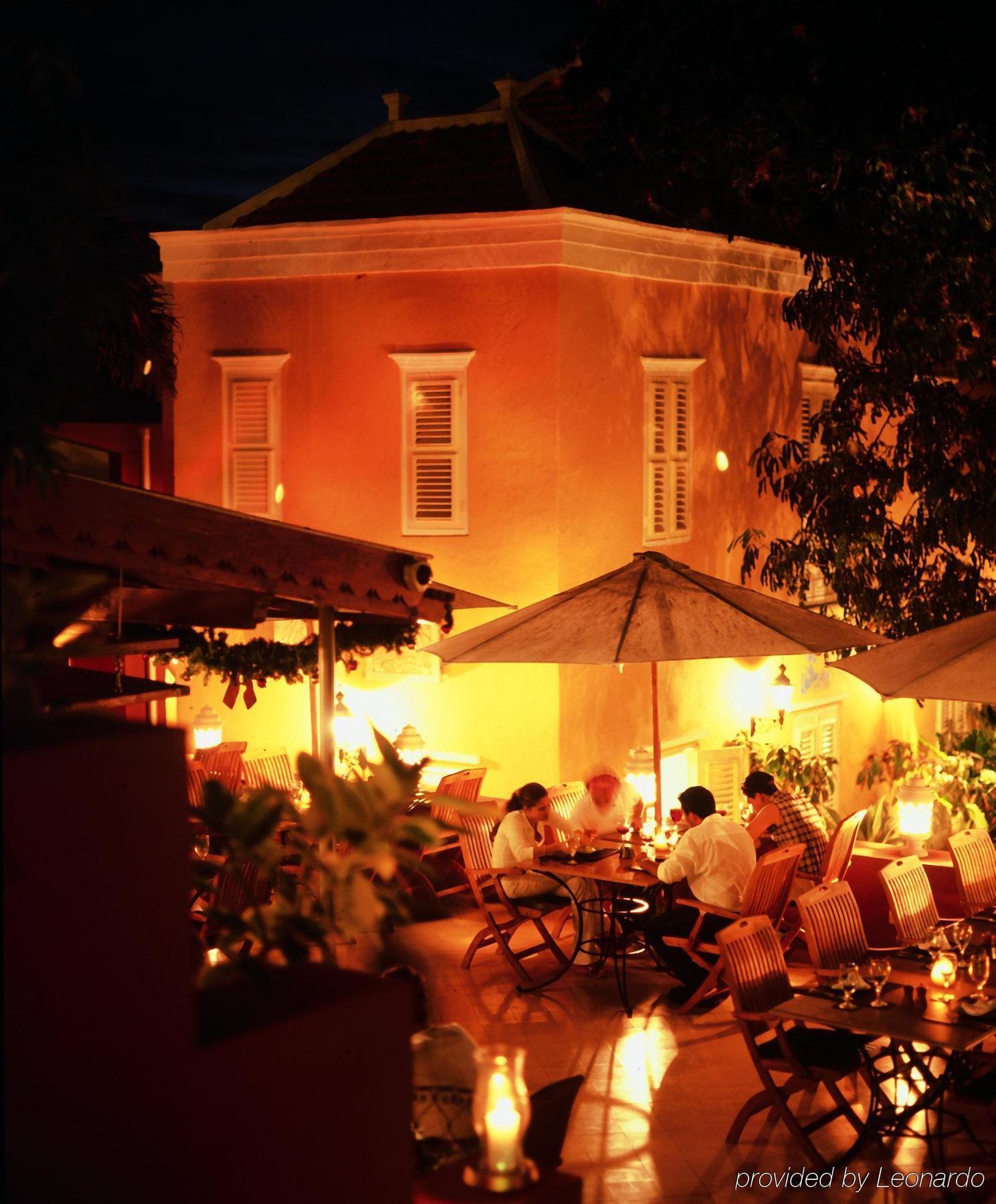 Kura Hulanda Village & Spa 威廉斯塔德 餐厅 照片