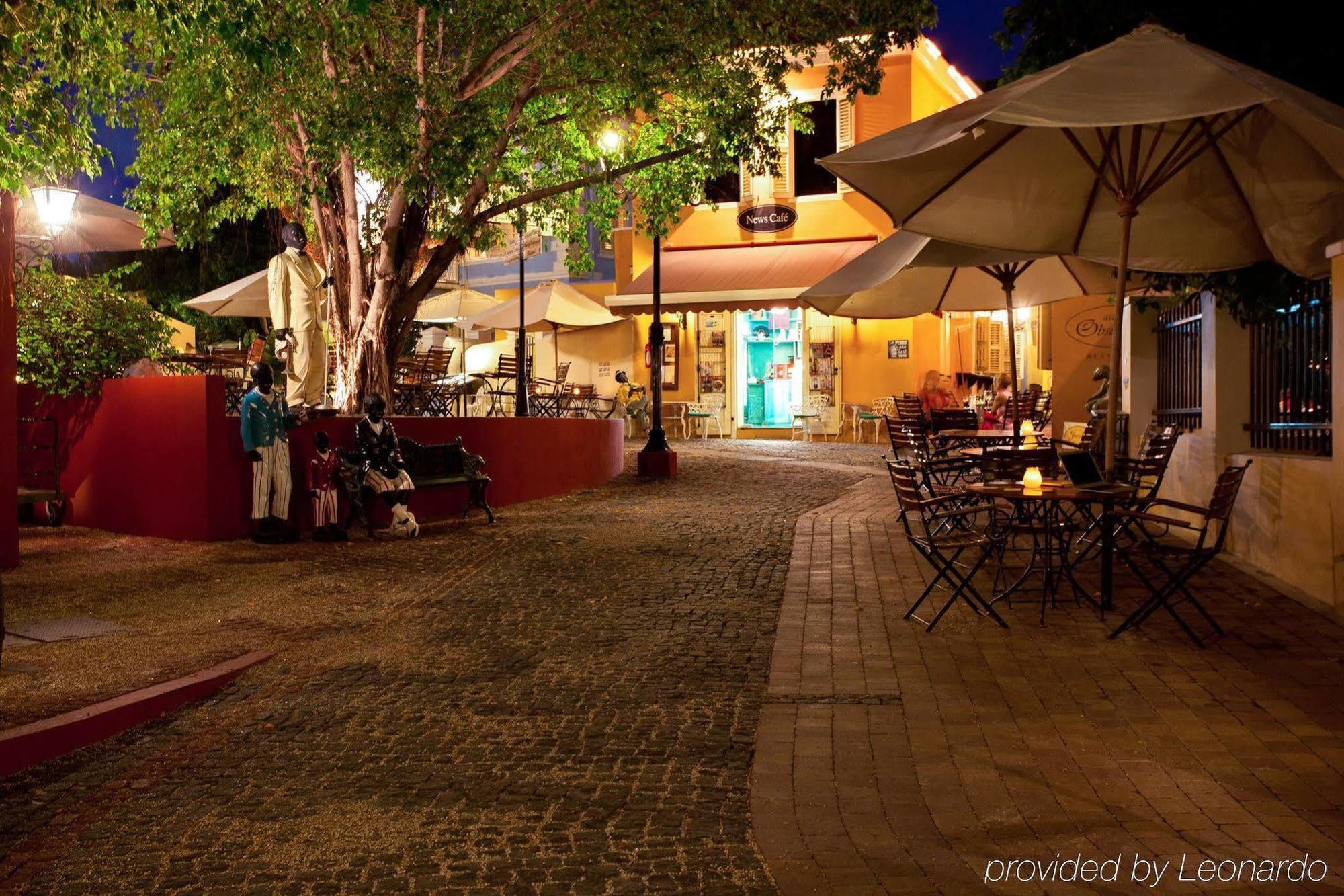 Kura Hulanda Village & Spa 威廉斯塔德 餐厅 照片